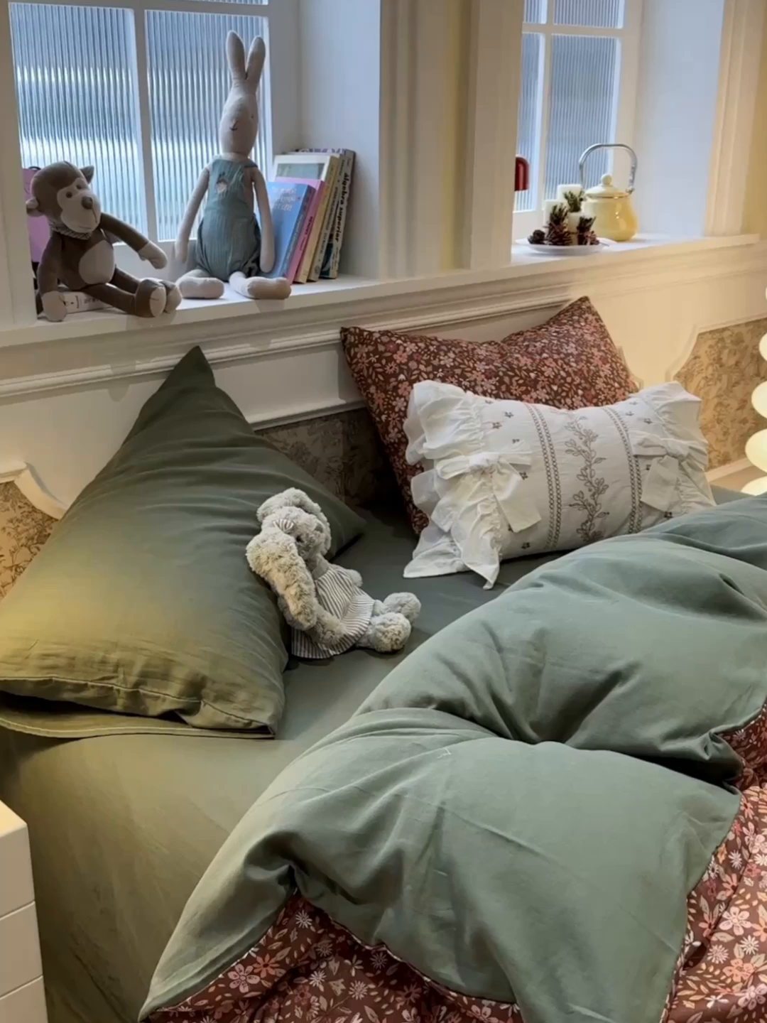 91家纺网 家纺一手货源 找家纺 呗旺鹿 2026新款春暖花开之全棉纯棉双层纱花草法式四件套 花野绮境棕