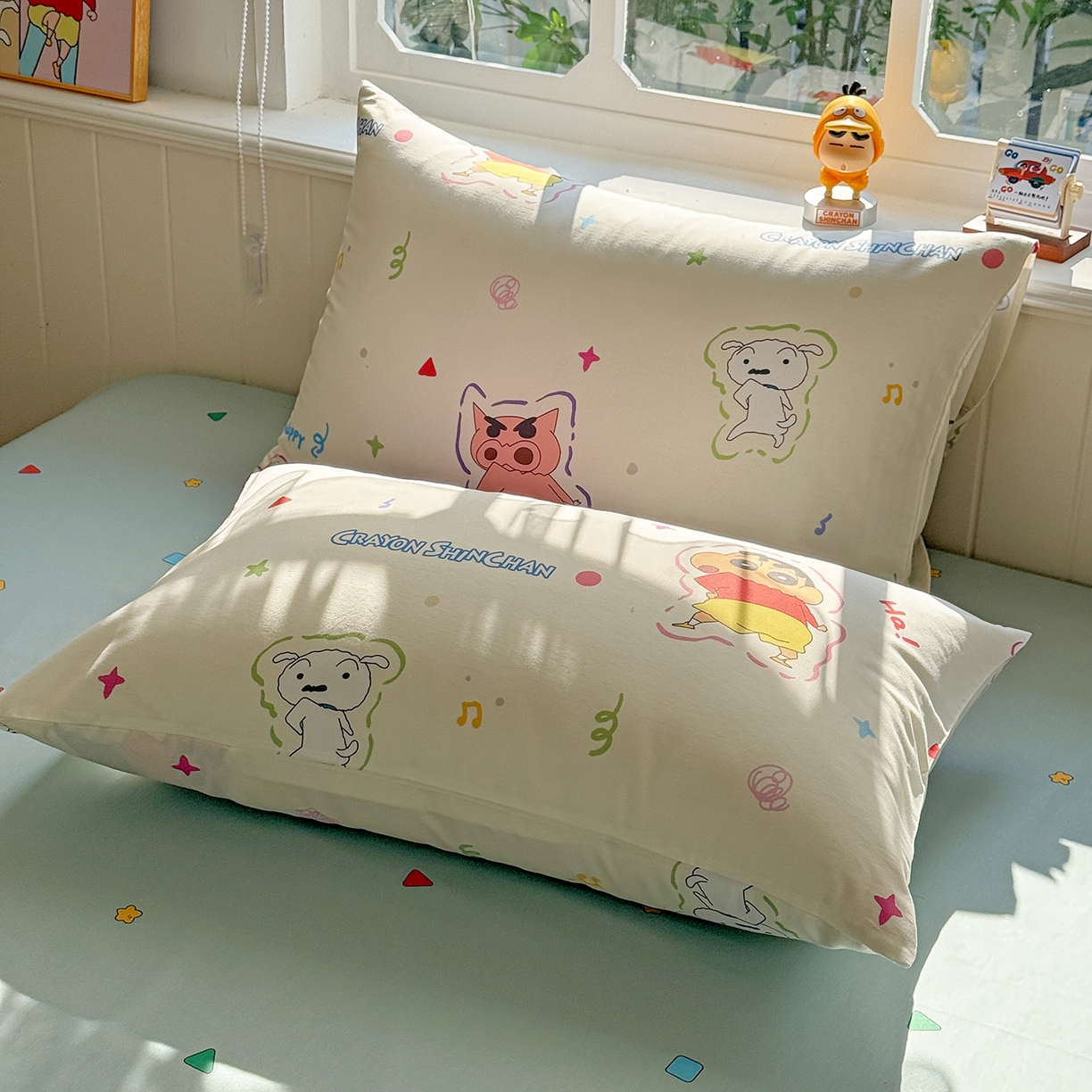 91家纺网 家纺一手货源 找家纺 耀悦家纺 2026新款卡通蜡笔小新正版授权全棉纯棉四件套 可爱小新