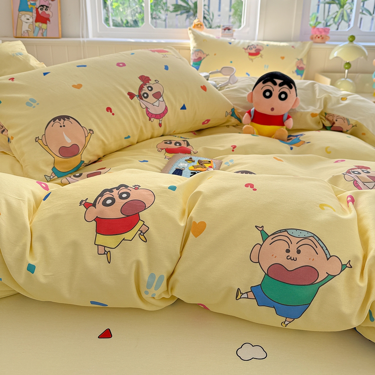 91家纺网 家纺一手货源 找家纺 耀悦家纺 2026新款卡通蜡笔小新正版授权全棉纯棉四件套 萌萌小新