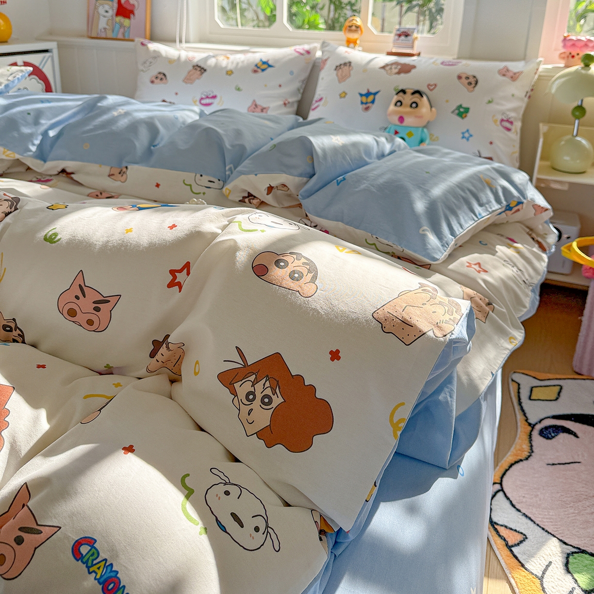 91家纺网 家纺一手货源 找家纺 耀悦家纺 2026新款卡通蜡笔小新正版授权全棉纯棉四件套 幸运小新