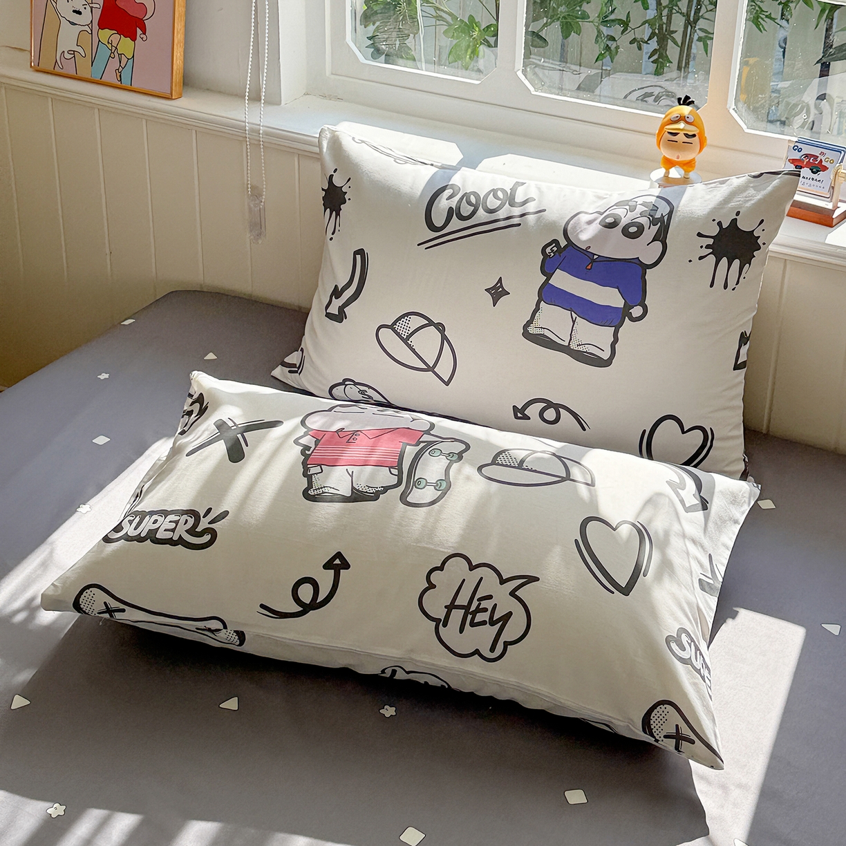 91家纺网 家纺一手货源 找家纺 耀悦家纺 2026新款卡通蜡笔小新正版授权全棉纯棉四件套 摇滚小新