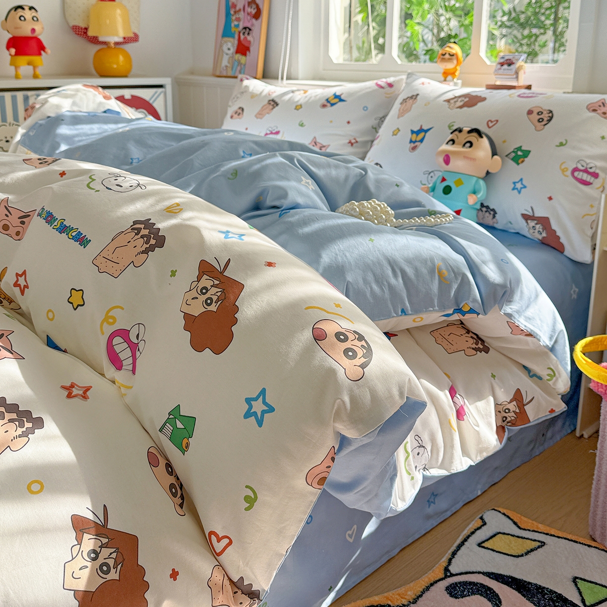 91家纺网 家纺一手货源 找家纺 耀悦家纺 2026新款卡通蜡笔小新正版授权全棉纯棉四件套 幸运小新