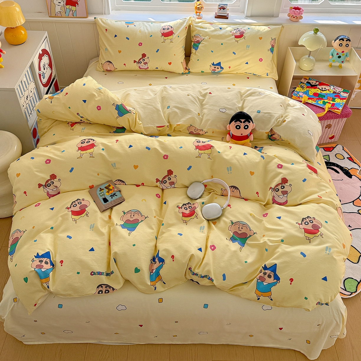 91家纺网 家纺一手货源 找家纺 耀悦家纺 2026新款卡通蜡笔小新正版授权全棉纯棉四件套 萌萌小新