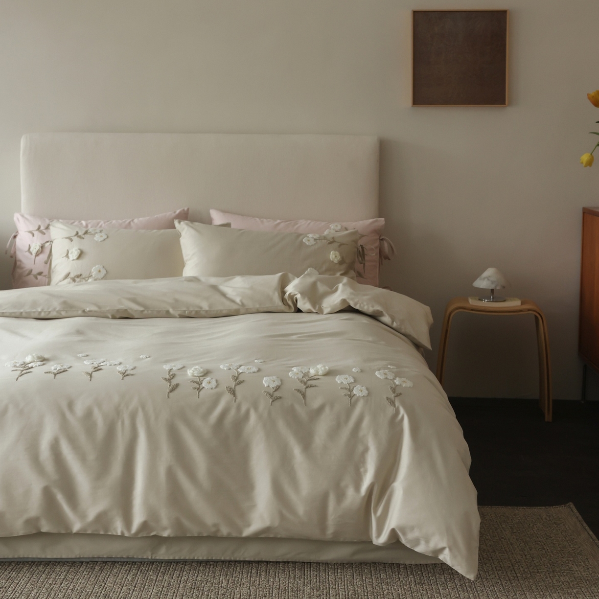 91家纺网 家纺一手货源 找家纺 初拾 2026春夏新款贡缎全棉纯棉马海毛钩花“氛围感”毛巾绣—少女心事 控价： 日常券后不低于368元 会员减20 少女心事-奶油绿