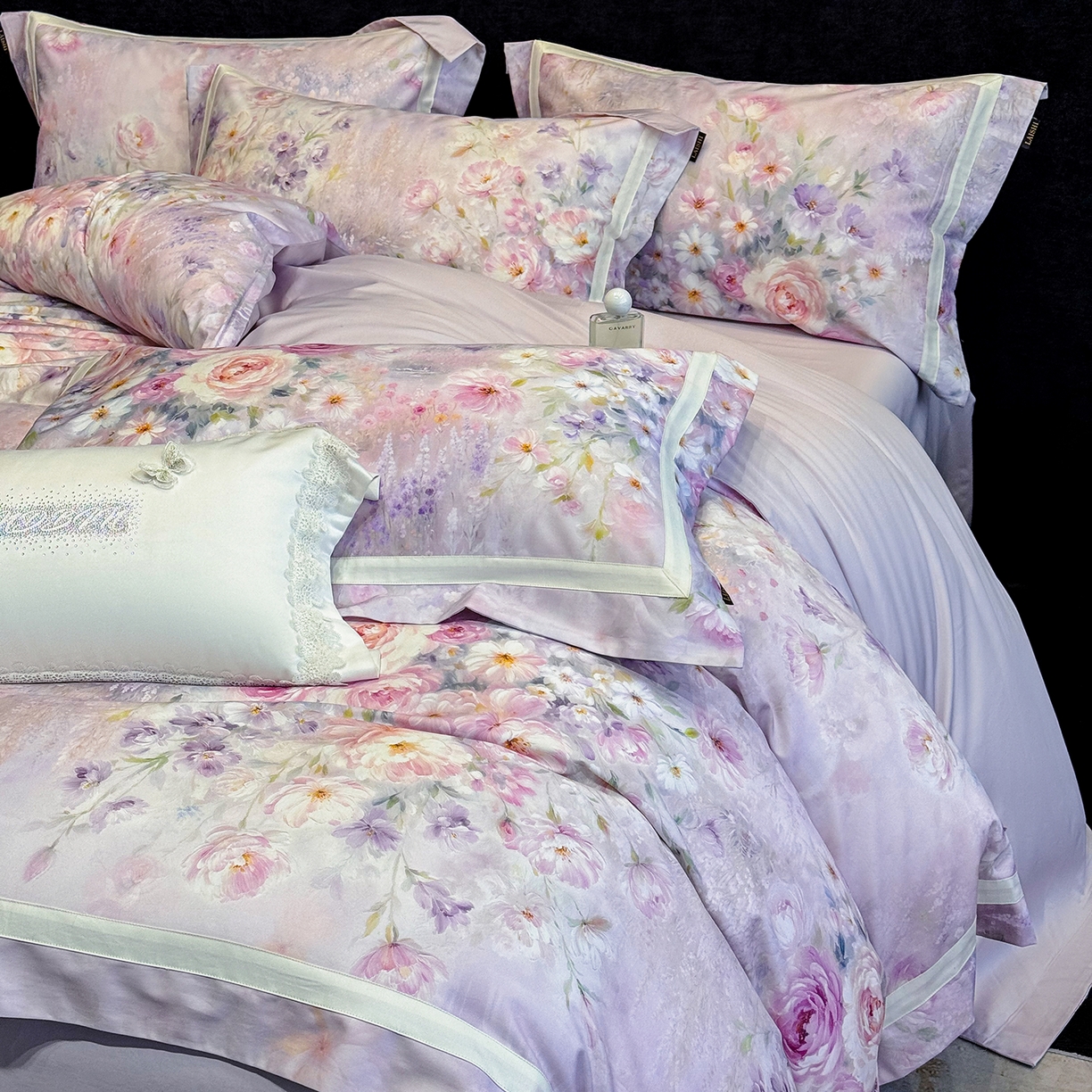 91家纺网 家纺一手货源 找家纺 （总）莱势 2026新款新品100支纯棉全棉50x50s埃及长绒棉数码印花四件套高端礼盒-绽缦系列