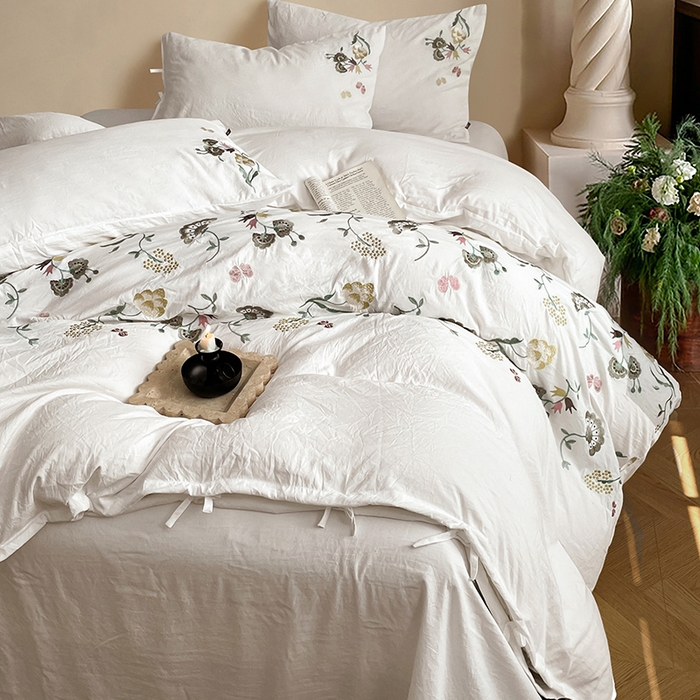 91家纺网 家纺一手货源 找家纺 yyds网供 2026新款复古刺绣绑带款水洗棉四件套三件套仿全棉纯棉汉麻被套A类高克重-蝶舞系列 绑带款蝶舞-本白