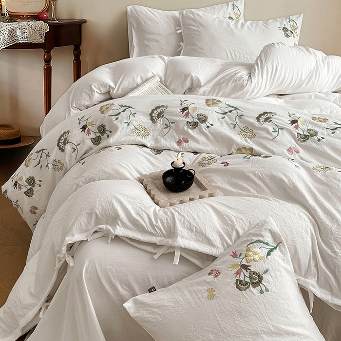 91家纺网 家纺一手货源 找家纺 yyds网供 2026新款复古刺绣绑带款水洗棉四件套三件套仿全棉纯棉汉麻被套A类高克重-蝶舞系列 绑带款蝶舞-本白