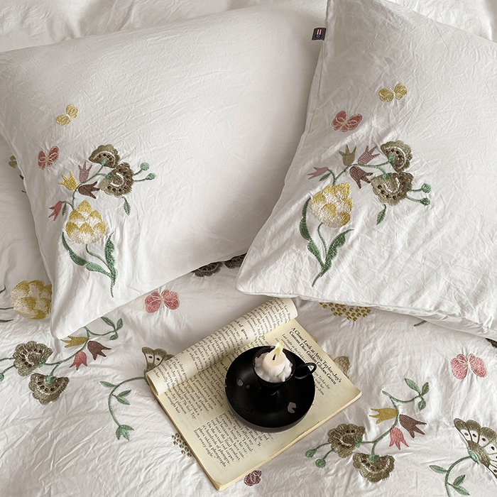 91家纺网 家纺一手货源 找家纺 yyds网供 2026新款复古刺绣绑带款水洗棉四件套三件套仿全棉纯棉汉麻被套A类高克重-蝶舞系列 绑带款蝶舞-本白