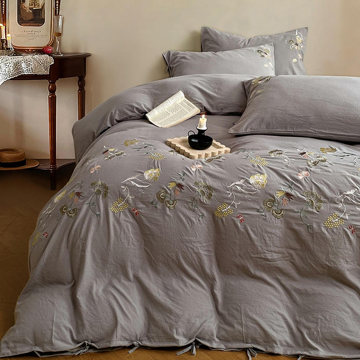 91家纺网 家纺一手货源 找家纺 yyds网供 2026新款复古刺绣绑带款水洗棉四件套三件套仿全棉纯棉汉麻被套A类高克重-蝶舞系列 绑带款蝶舞-麻灰