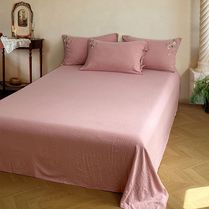 91家纺网 家纺一手货源 找家纺 yyds网供 2026新款复古刺绣绑带款水洗棉四件套三件套仿全棉纯棉汉麻被套A类高克重-蝶舞系列 绑带款蝶舞-萱粉