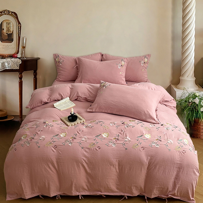 91家纺网 家纺一手货源 找家纺 yyds网供 2026新款复古刺绣绑带款水洗棉四件套三件套仿全棉纯棉汉麻被套A类高克重-蝶舞系列 绑带款蝶舞-萱粉