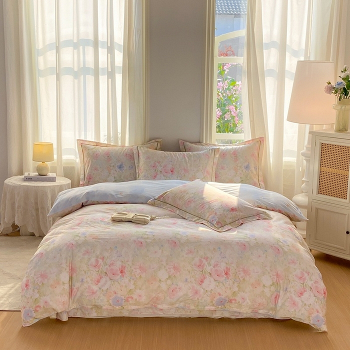 91家纺网 家纺一手货源 找家纺 凌鼎 2026新款全棉数码印花四件套 花信予粉