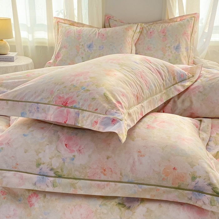 91家纺网 家纺一手货源 找家纺 凌鼎 2026新款全棉数码印花四件套 花信予粉