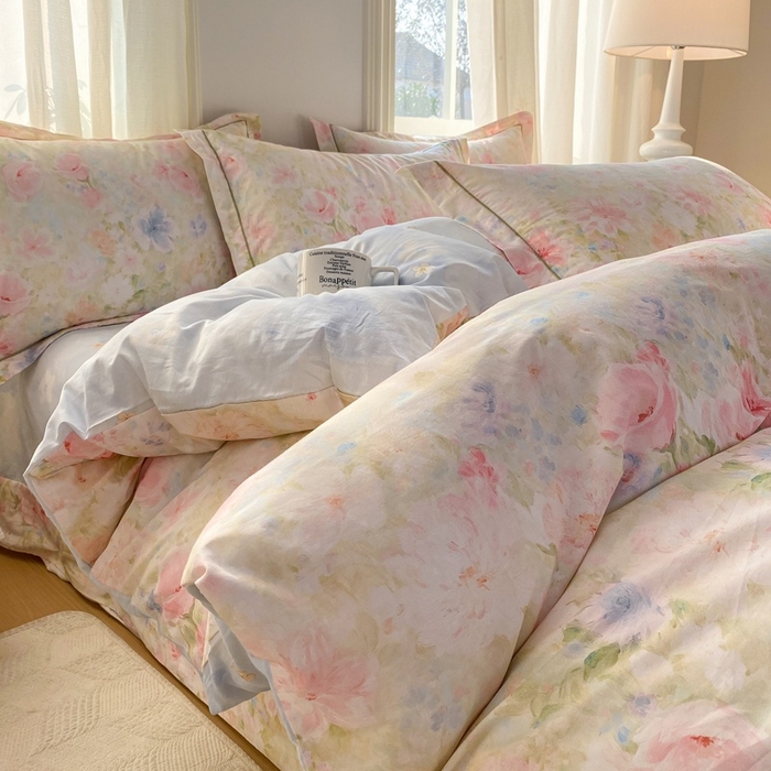 91家纺网 家纺一手货源 找家纺 凌鼎 2026新款全棉数码印花四件套 花信予粉