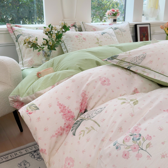 91家纺网 家纺一手货源 找家纺 铭博家纺 新款直播爆款网红全棉四件套13070印花吊边一字绣纯棉被套工艺款 浪漫花香