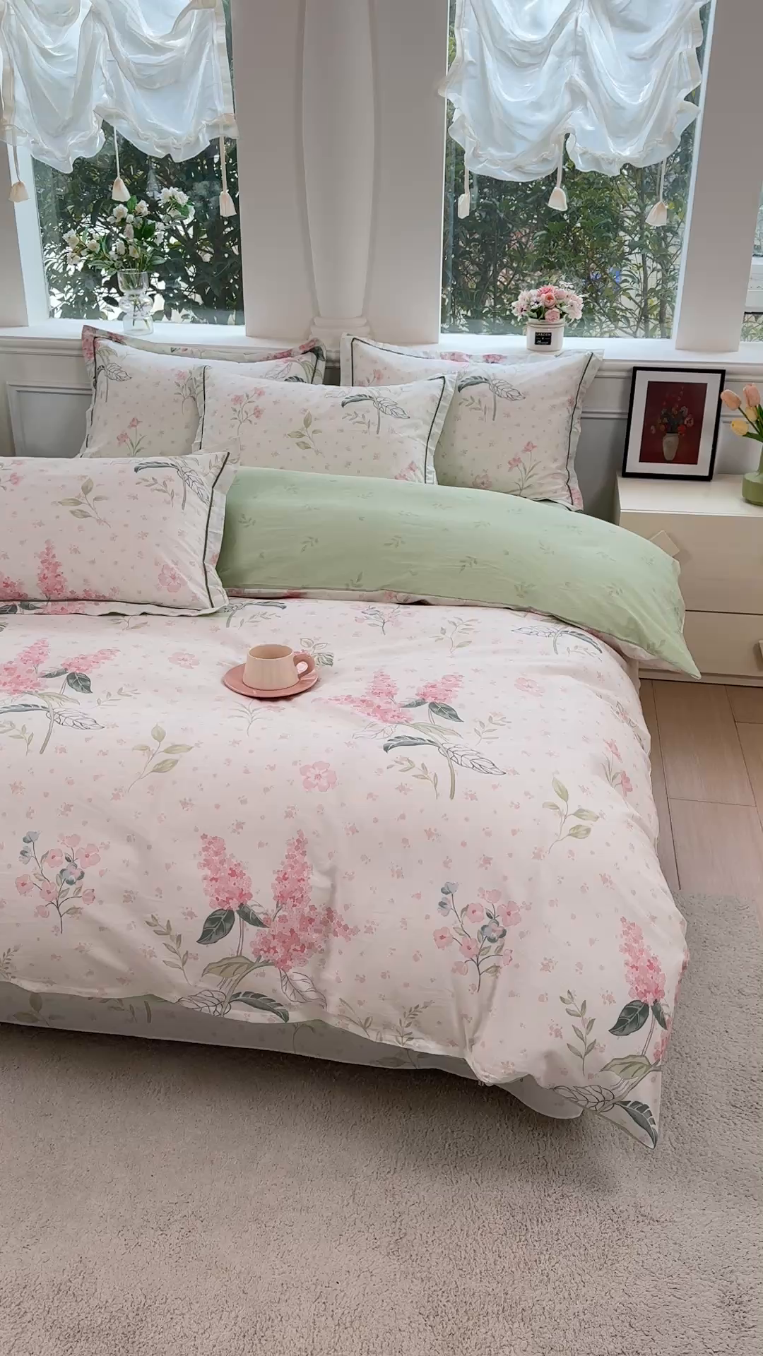 91家纺网 家纺一手货源 找家纺 铭博家纺 新款直播爆款网红全棉四件套13070印花吊边一字绣纯棉被套工艺款 浪漫花香