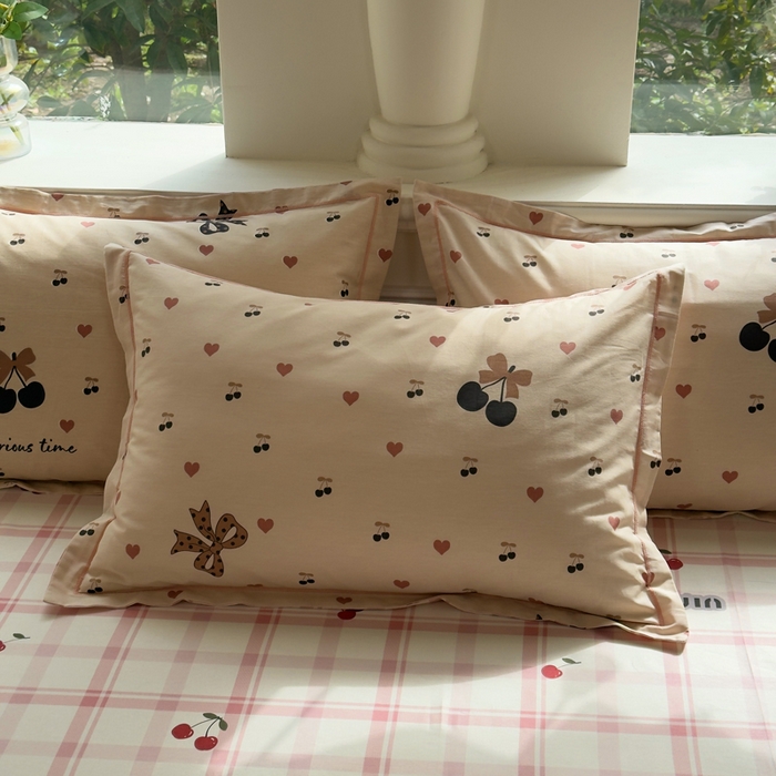 91家纺网 家纺一手货源 找家纺 铭博家纺 新款直播爆款网红全棉四件套13070印花吊边一字绣纯棉被套工艺款 小丸子-咖