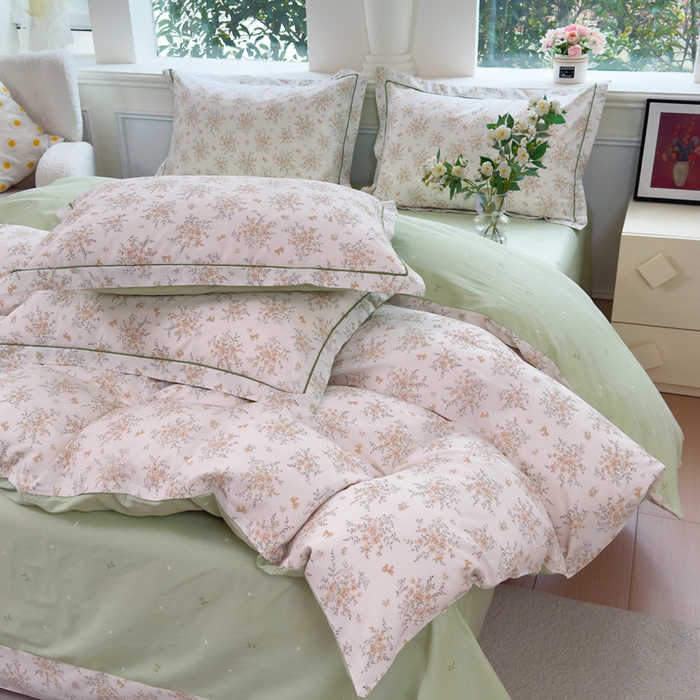 91家纺网 家纺一手货源 找家纺 铭博家纺 新款直播爆款网红全棉四件套13070印花吊边一字绣纯棉被套工艺款 雅花意