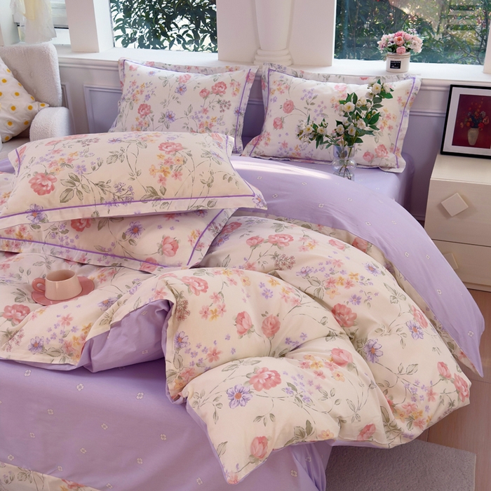 91家纺网 家纺一手货源 找家纺 铭博家纺 2025新款直播热款全棉吊边一字绣工艺款13070印花全棉单床单 时夏