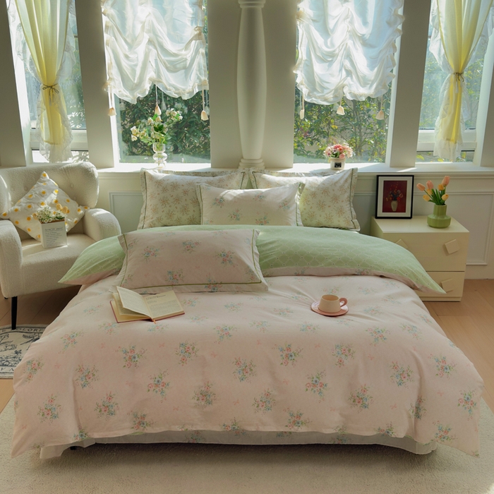 91家纺网 家纺一手货源 找家纺 铭博家纺 2026新款13070新款100%全棉纯棉印花工艺款吊边四件套 浅花眠