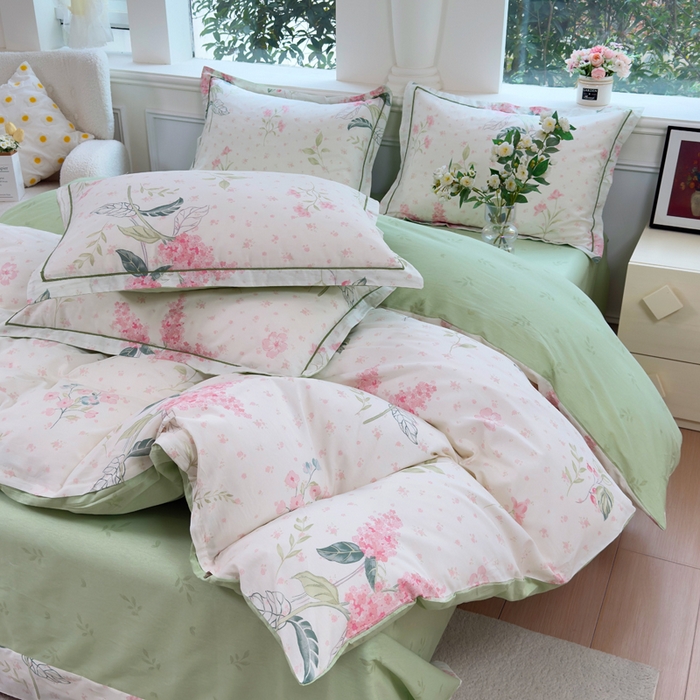 91家纺网 家纺一手货源 找家纺 铭博家纺 2026新款13070新款100%全棉纯棉印花工艺款吊边四件套 浪漫花香