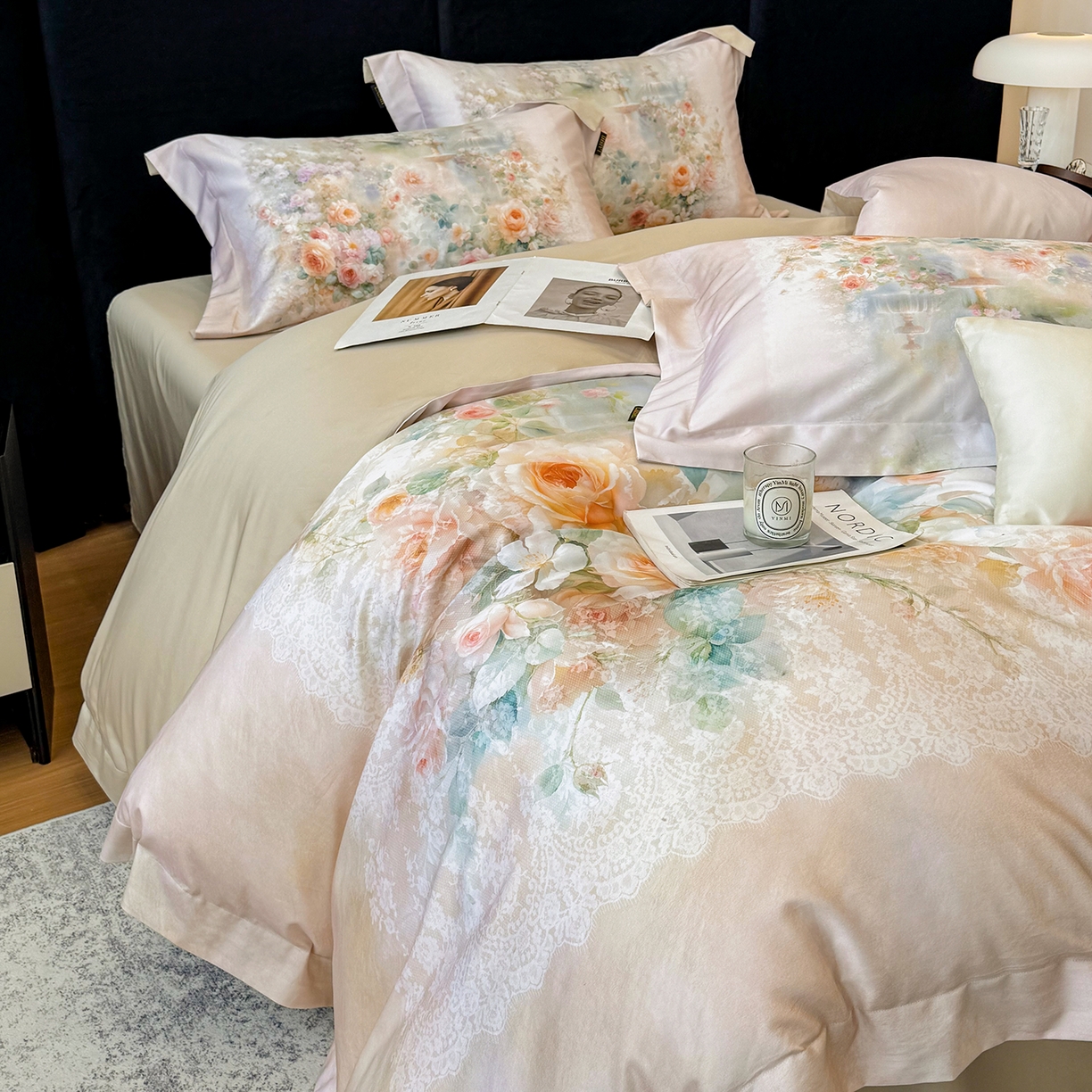 91家纺网 家纺一手货源 找家纺 莱势 2026新款100支全棉纯棉50x50s贡缎长绒棉数码印花四件套高端礼盒-芙光 芙光-香槟