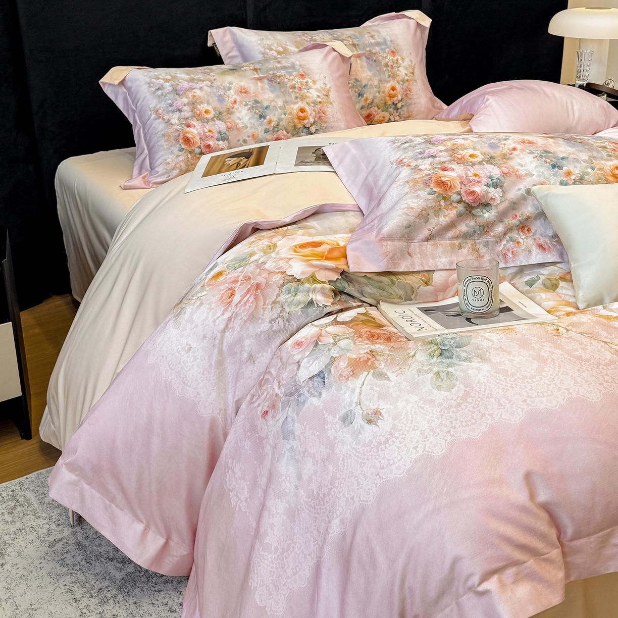 91家纺网 家纺一手货源 找家纺 莱势 2026新款100支全棉纯棉50x50s贡缎长绒棉数码印花四件套高端礼盒-芙光 芙光-轻奢粉