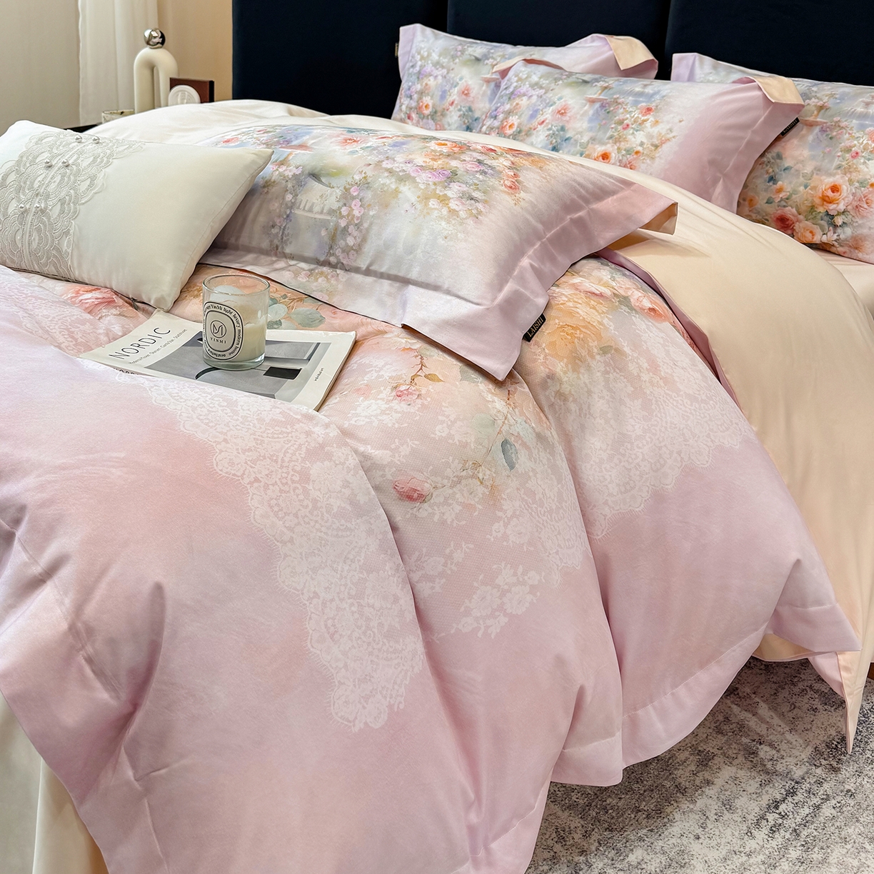 91家纺网 家纺一手货源 找家纺 莱势 2026新款100支全棉纯棉50x50s贡缎长绒棉数码印花四件套高端礼盒-芙光 芙光-轻奢粉