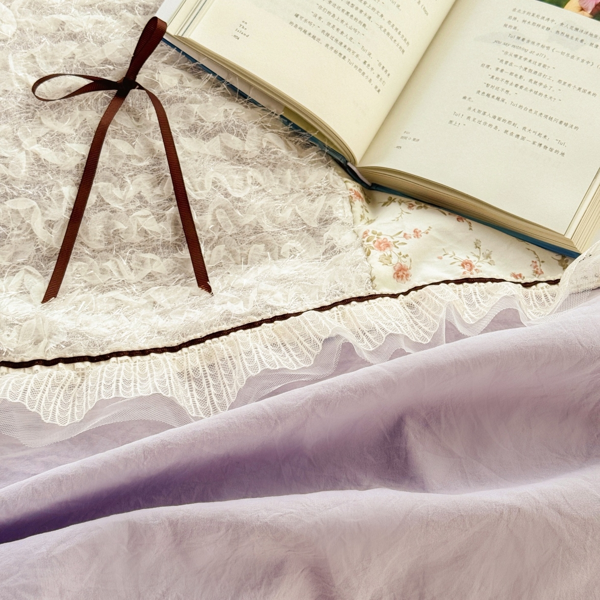 91家纺网 家纺一手货源 找家纺 庭笙 2026新款可爱少女心玫瑰花碎花拼接棉感四件套-花漫里 花漫里-紫