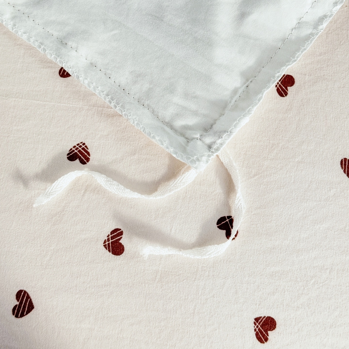 91家纺网 家纺一手货源 找家纺 庭笙 2026新款可爱少女心玫瑰花碎花拼接棉感四件套-花漫里 花漫里-蓝