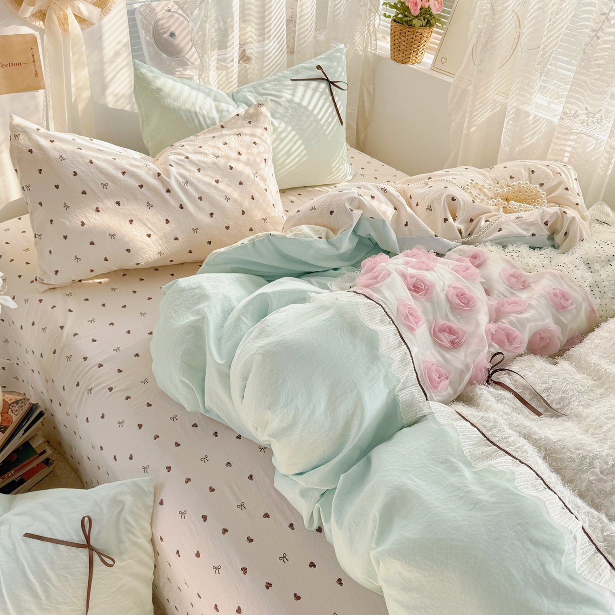 91家纺网 家纺一手货源 找家纺 庭笙 2026新款可爱少女心玫瑰花碎花拼接棉感四件套-花漫里 花漫里-蓝