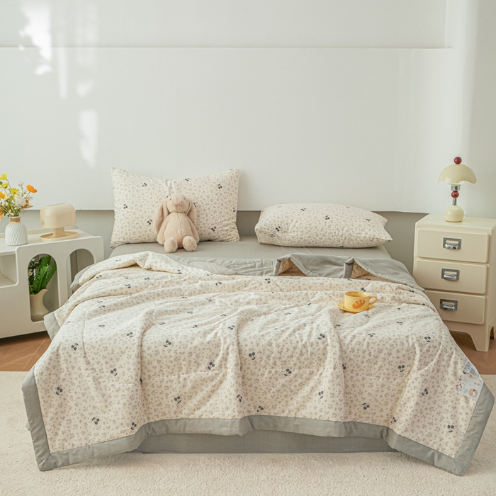 91家纺网 家纺一手货源 找家纺 尊妙被业 2026新款小清新花卉里外全棉纯棉棉花被夏被夏凉被空调被 墨兰樱桃