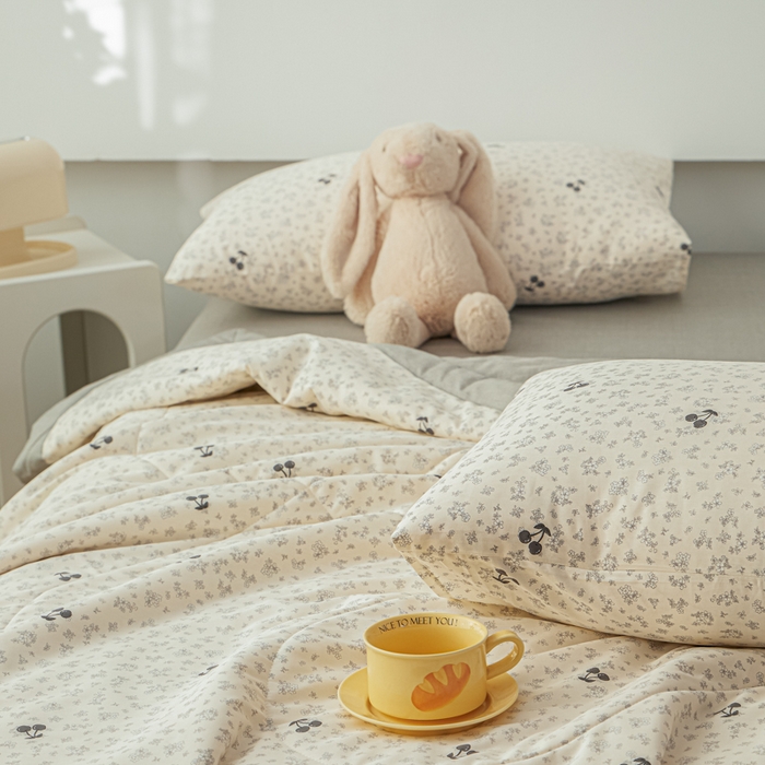 91家纺网 家纺一手货源 找家纺 尊妙被业 2026新款小清新花卉里外全棉纯棉棉花被夏被夏凉被空调被 墨兰樱桃