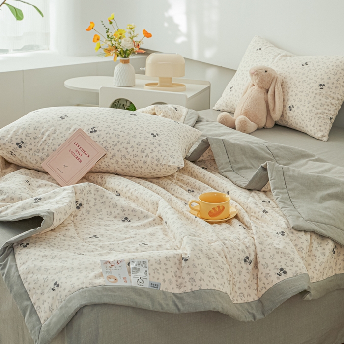 91家纺网 家纺一手货源 找家纺 尊妙被业 2026新款小清新花卉里外全棉纯棉棉花被夏被夏凉被空调被 墨兰樱桃