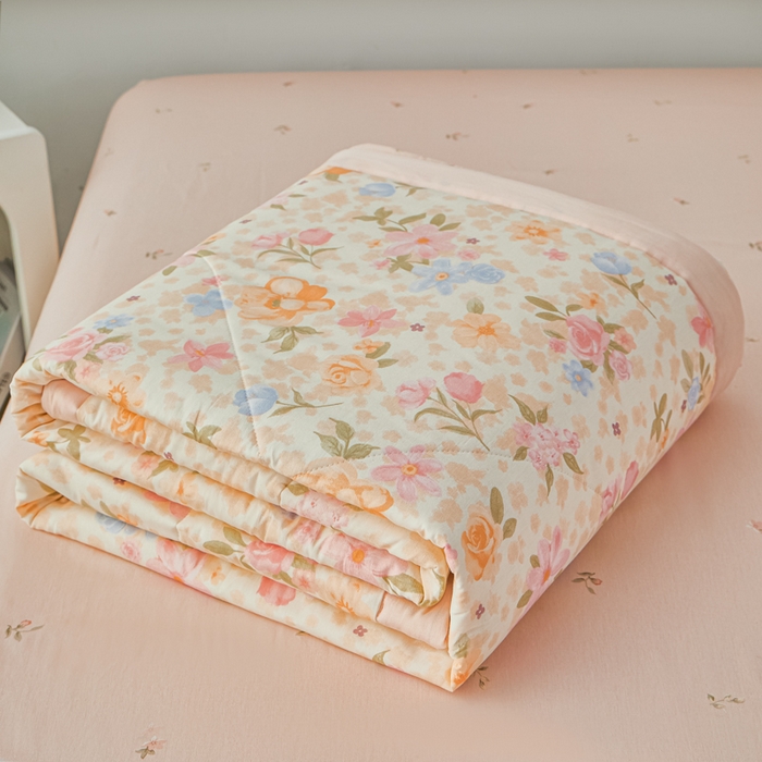 91家纺网 家纺一手货源 找家纺 尊妙被业 2026新款小清新花卉里外全棉纯棉棉花被夏被夏凉被空调被 浅樱故事