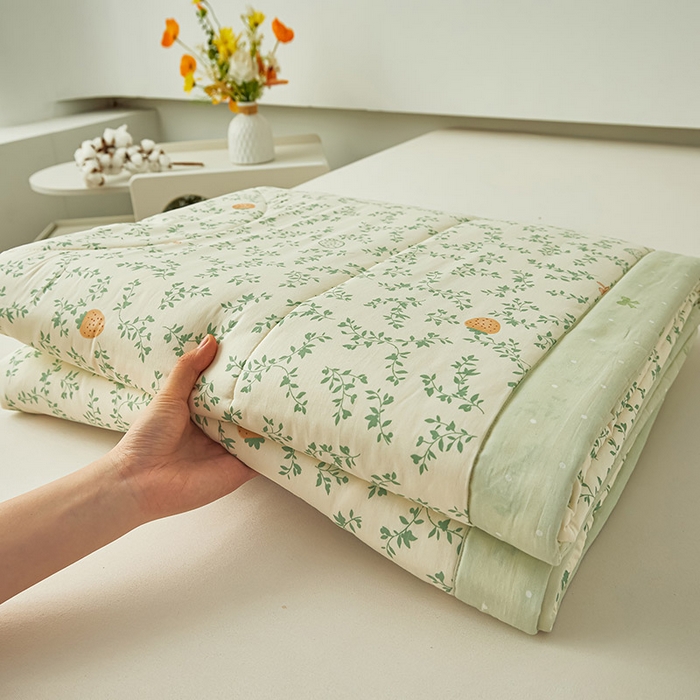 91家纺网 家纺一手货源 找家纺 尊妙被业 2026新款小清新花卉里外全棉纯棉棉花被夏被夏凉被空调被 野莓绿叶