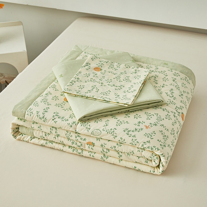 91家纺网 家纺一手货源 找家纺 尊妙被业 2026新款小清新花卉里外全棉纯棉棉花被夏被夏凉被空调被 野莓绿叶