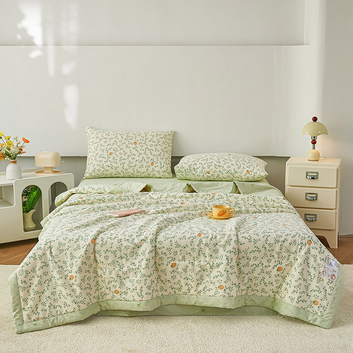 91家纺网 家纺一手货源 找家纺 尊妙被业 2026新款小清新花卉里外全棉纯棉棉花被夏被夏凉被空调被 野莓绿叶