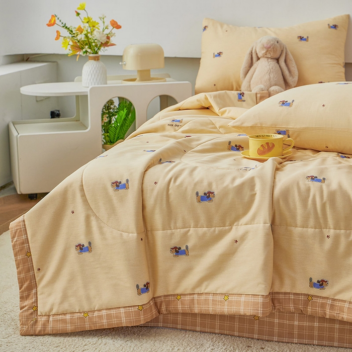 91家纺网 家纺一手货源 找家纺 尊妙被业 2026新款小清新花卉里外全棉纯棉棉花被夏被夏凉被空调被 运动小狗