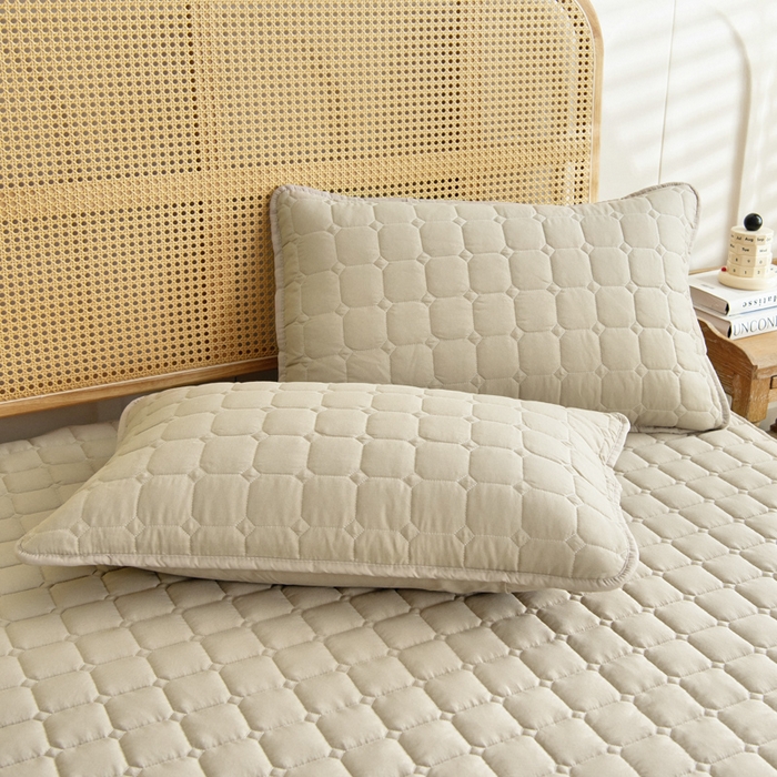 91家纺网 家纺一手货源 找家纺 （总）宇淳国际 2026新款纯色面包格防滑床垫