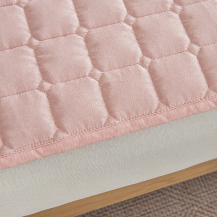 91家纺网 家纺一手货源 找家纺 宇淳国际 2026新款纯色面包格防滑床垫 玉色