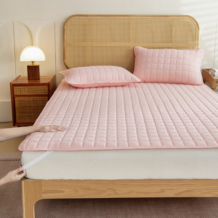 宇淳国际 2026新款纯色面包格防滑床垫 玉色