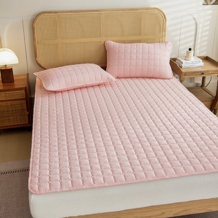 91家纺网 家纺一手货源 找家纺 宇淳国际 2026新款纯色面包格防滑床垫 玉色