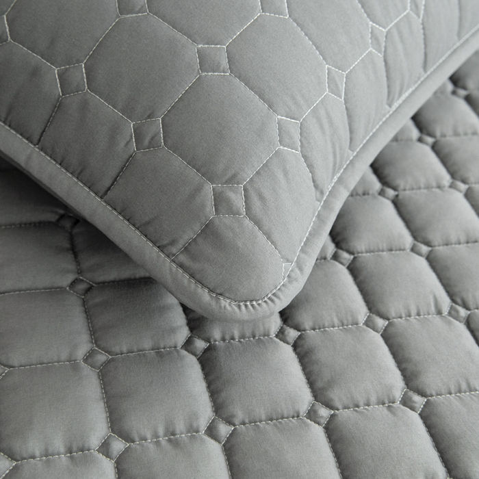 91家纺网 家纺一手货源 找家纺 宇淳国际 2026新款纯色面包格防滑床垫 浅灰