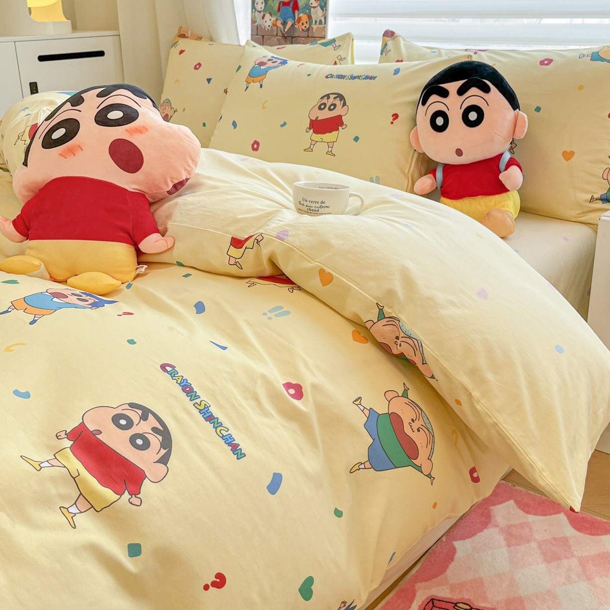 91家纺网 家纺一手货源 找家纺 暮思家居 2026新款正版授权蜡笔小新全棉纯棉四件套系列 萌萌小新