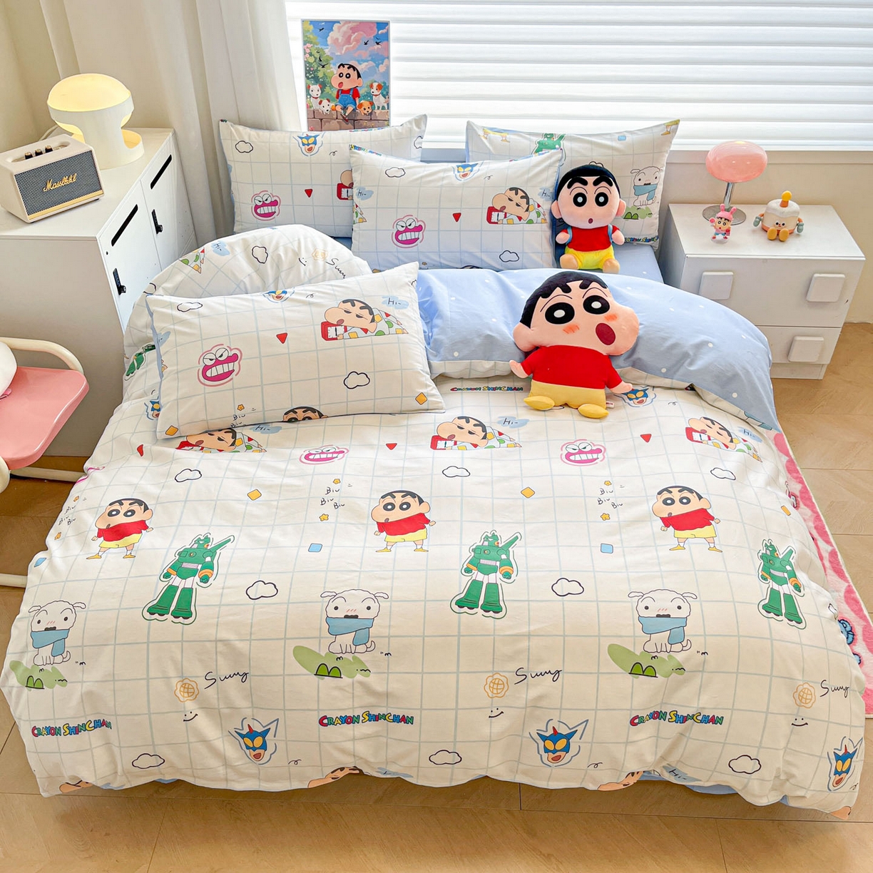 91家纺网 家纺一手货源 找家纺 暮思家居 2026新款正版授权蜡笔小新全棉纯棉四件套系列 休闲小新