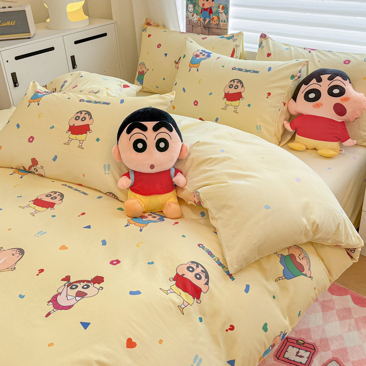 91家纺网 家纺一手货源 找家纺 暮思家居 2026新款正版授权蜡笔小新全棉纯棉四件套系列 萌萌小新