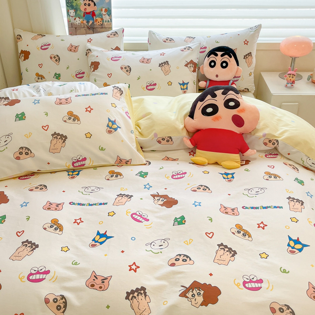 91家纺网 家纺一手货源 找家纺 暮思家居 2026新款正版授权蜡笔小新全棉纯棉四件套系列 幸运小新