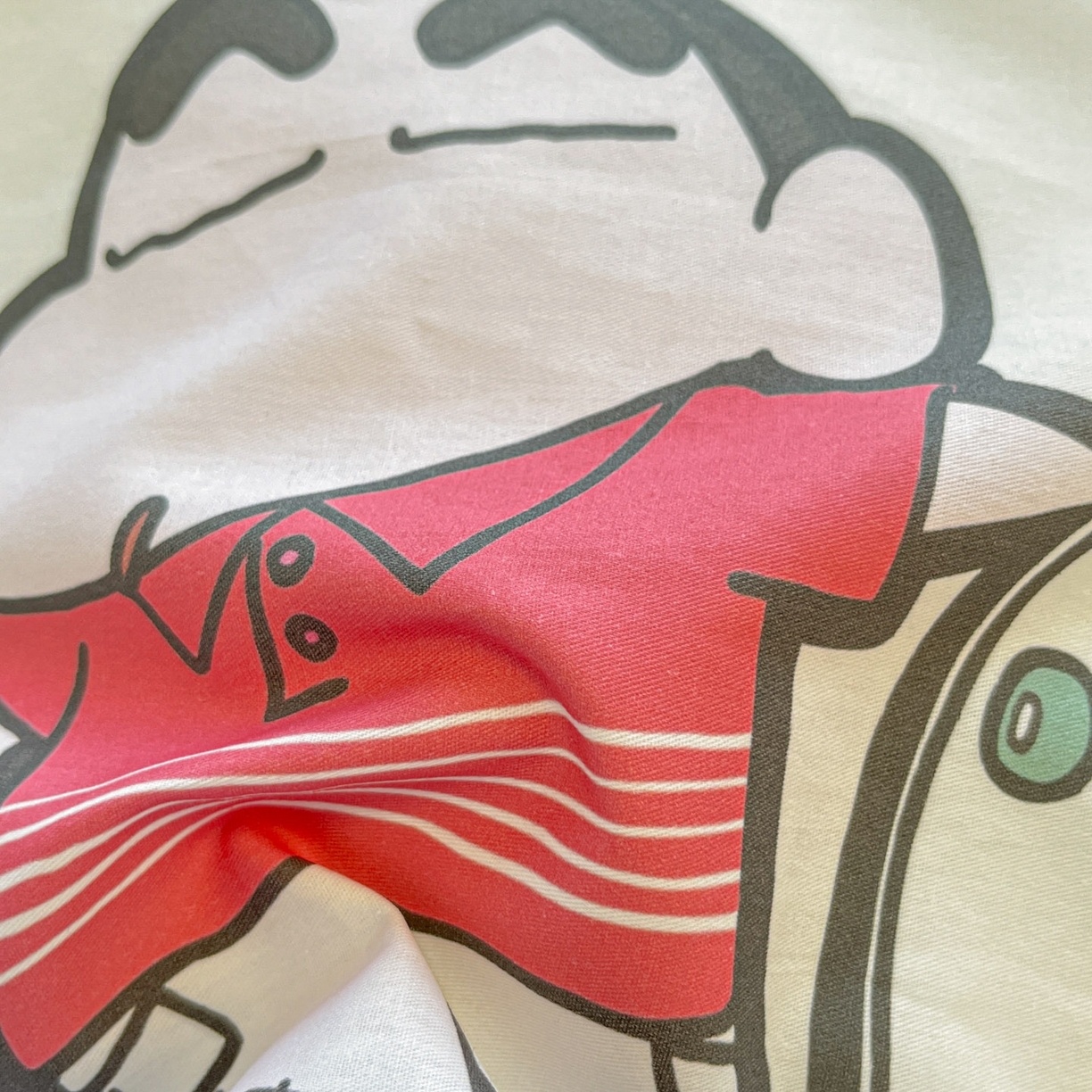 91家纺网 家纺一手货源 找家纺 暮思家居 2026新款正版授权蜡笔小新全棉纯棉四件套系列 音乐小新