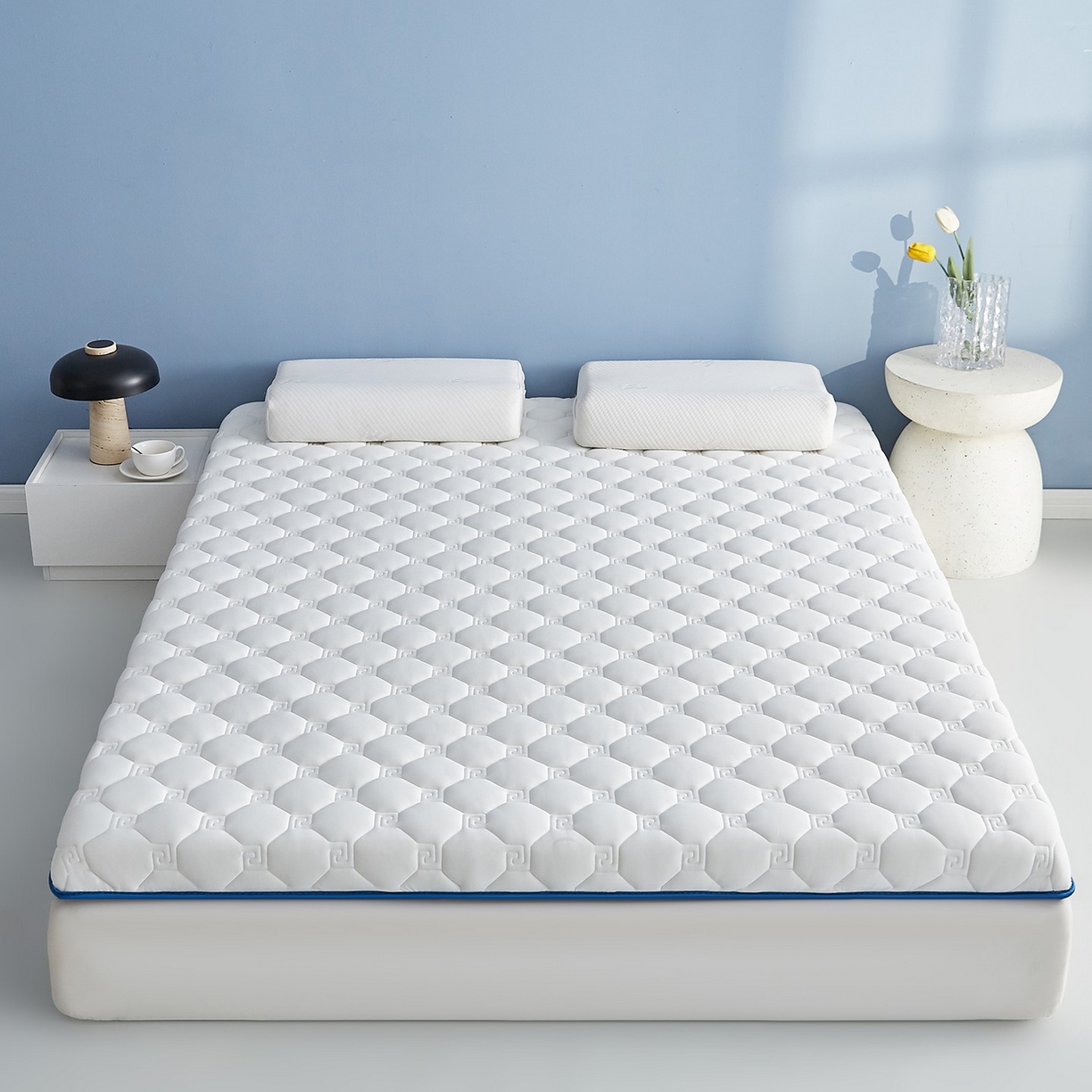 91家纺网 家纺一手货源 找家纺 月茶家纺 2026新款大豆纤维单边回字格床垫 回格白